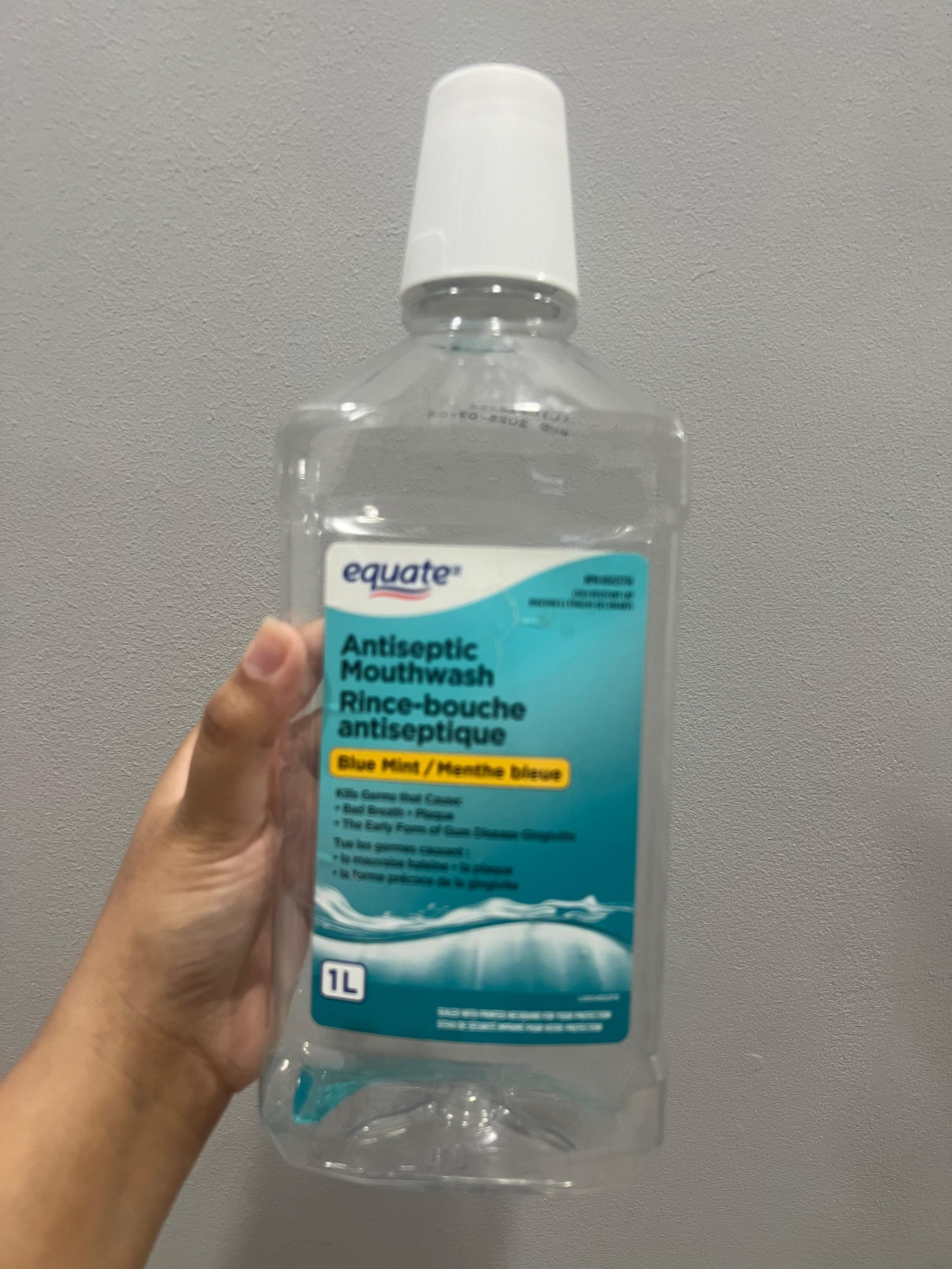 Bad example entirely blurry product